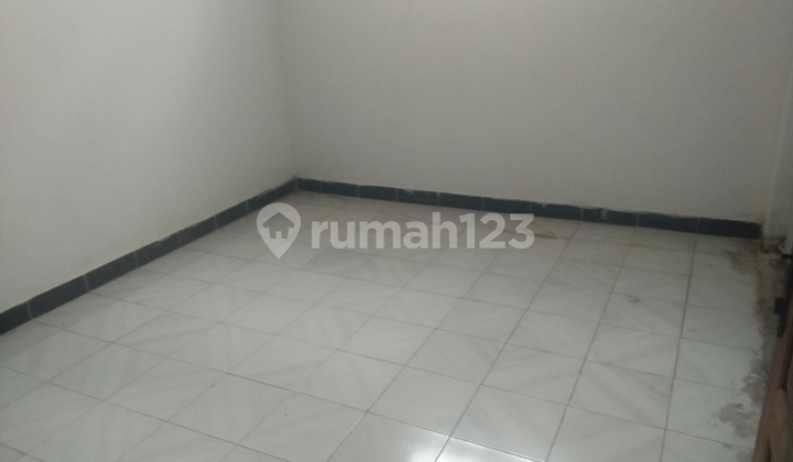 Ruko Disewakan Jalan Parangtritis Sewon Bagus Untuk Kuliner Strategis Parkir Luas 8