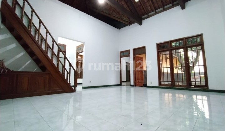 Nice House for Sale in Sidomulyo Kretek Near the Beach, Roadside Suitable for Homestay Nice House for Sale in Sidomulyo Kretek Near the Beach, Roadside Suitable for Homestay