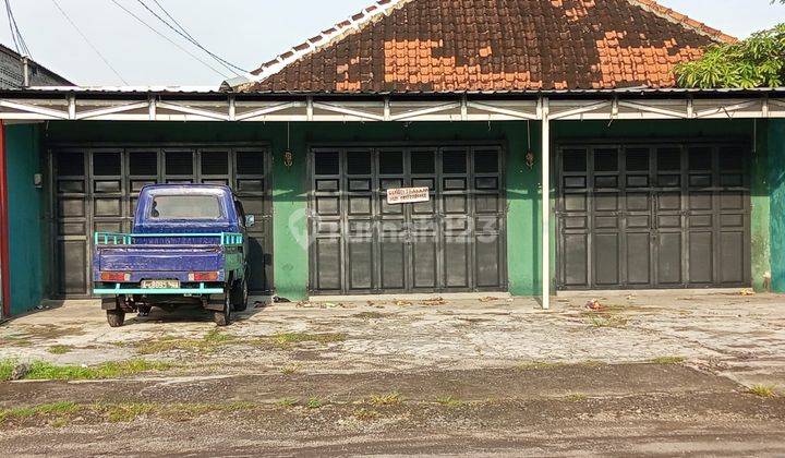Ruko Disewakan Sewon Pinggir Jalan Besar Coccok Untuk Usaha Kantor Strategis 1