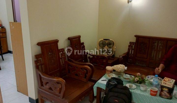 Rumah disewakan Ngaglik dekat Kampus Ugm, Uii lingkungan Perum Elit ada Furnished Nyaman dan Tenang 2