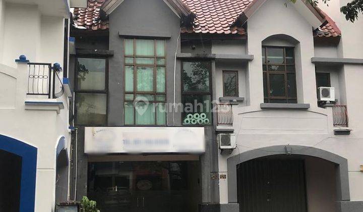 Ruko di pusat komersil Sentra Menteng Bintaro Jaya 1