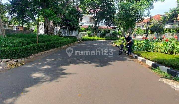 Rumah lokasi strategis di jln Sinabung Jakarta Selatan 3