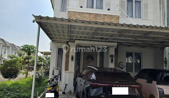 Rumah 3 Lt Furnished Siap Huni di Pinewood Banjar Wijaya 1