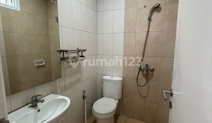 Jual cepat Rumah 2 lt Siap huni di Karelia Village GS 2