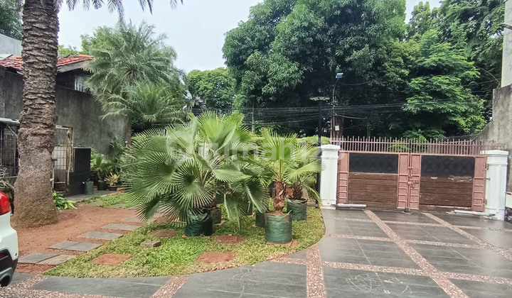 Rumah 2 lt Luas Siap huni di Kemanggisan Jakbar 2