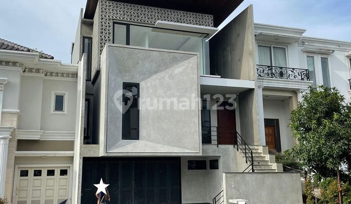 2-Storey Brand New Semi-Furnished House in Aristoteles Gs