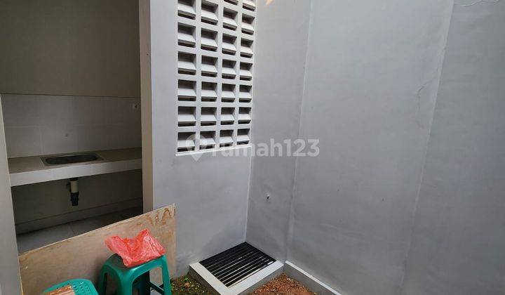 Rumah 2 Lt Rapi Siap Huni di Canna Paramount Petals 2