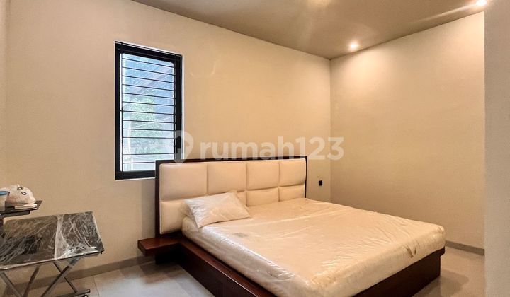 Rumah 2 lt Full renov Furnished di Verdant Ville Icon BSD 2