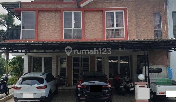  Rumah 2 Lt Hook Rapi Terawat Siap Huni di Serenade Lake 1