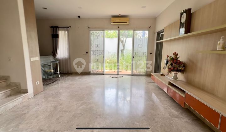 Rumah 2 LT Premium Cakep di Frangipani De Park BSD