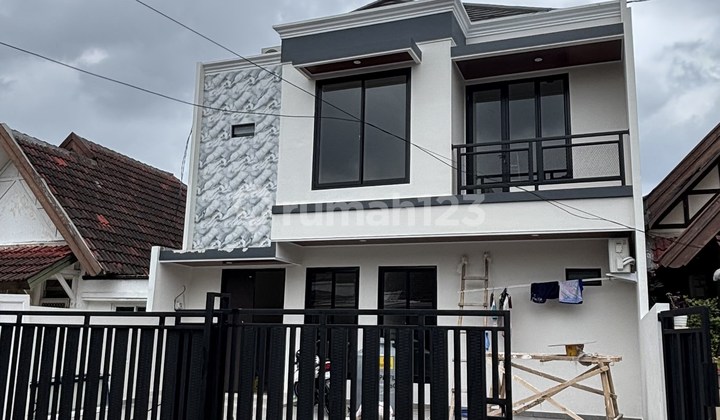 2-story House Brand New Ready to Occupy in Sector 7A Gs