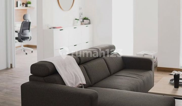 2-story House Fully Renovated & Furnished in Latigo Gs