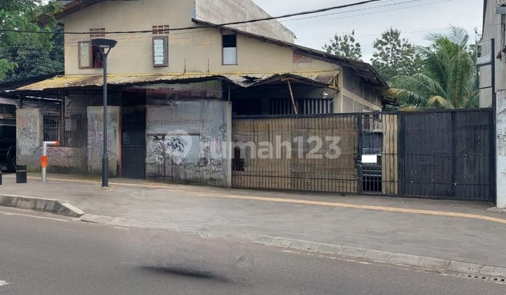 Commercial Plot 1,011 M2 on the Side of Serpong BSD Main Road