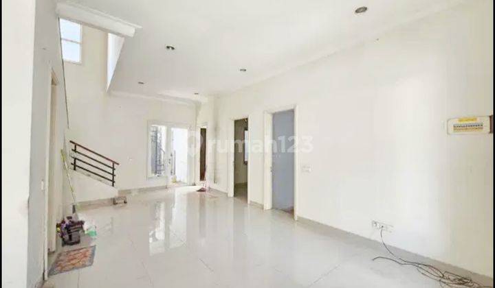 Rumah 2 Lt Unfurnished di Turquoise Phg Gading Serpong 2