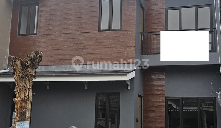 Rumah 2 lt Semi furnished Siap huni di Nusaloka BSD