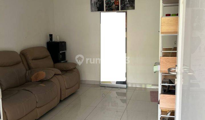 Rumah 1 Lt Terawat Siap Huni di Regency Melati Mas 1