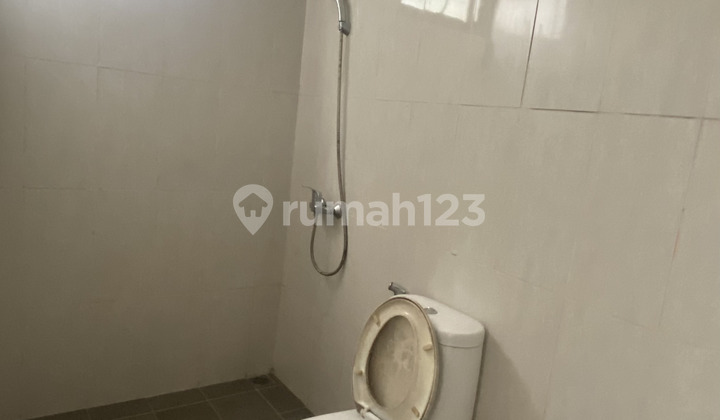 kamar mandi rumah 3 lt rapi siap