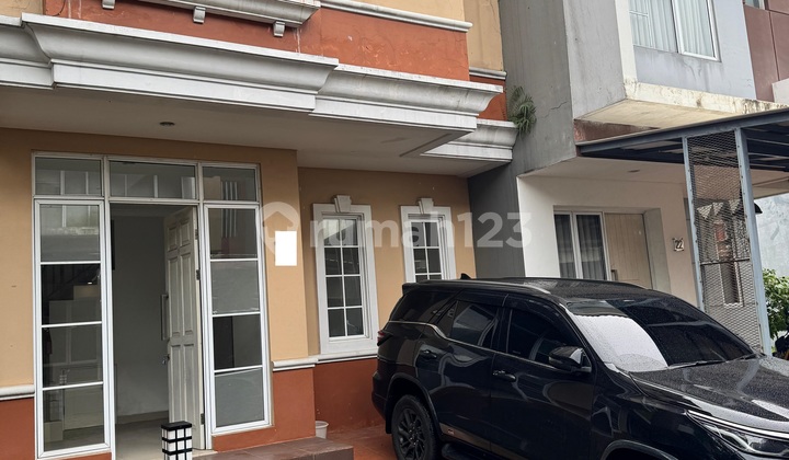 Jual Cepat Rumah 2 lt Siap Huni di Malibu Village Gs