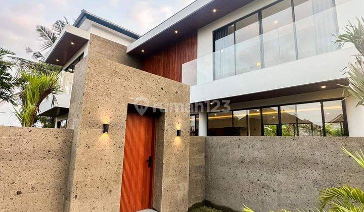 Rumah 2 lt Furnished Cakep di Badung-Tabanan Bali  1