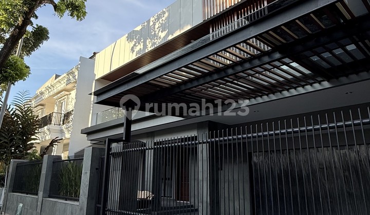 2-Story Semi-Furnished Fully Renovated House in Puspita Loka BSD 2-Story Semi-Furnished Fully Renovated House in Puspita Loka BSD