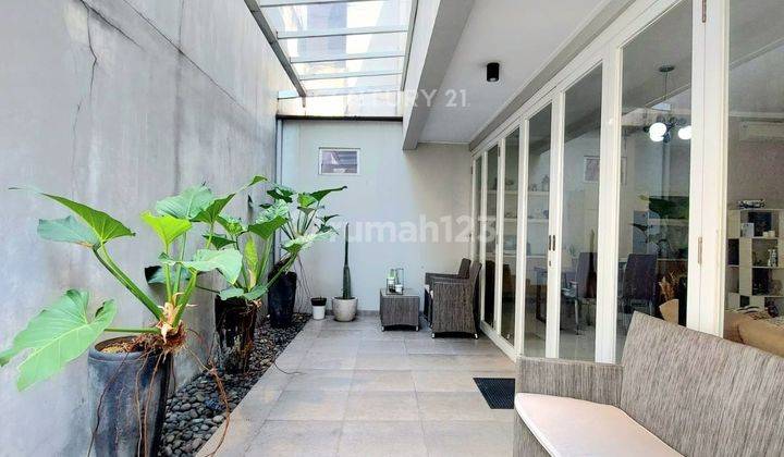 Rumah Bagus Siap Huni Di Emerald District . 7120 2