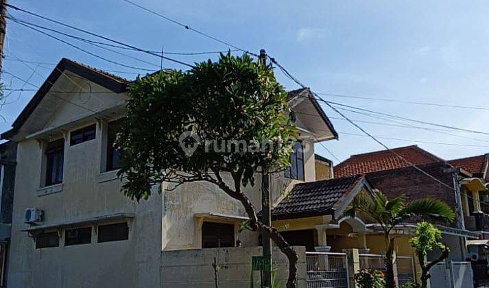 Rumah murah sidoarjo 2 lantai pojok hook  1