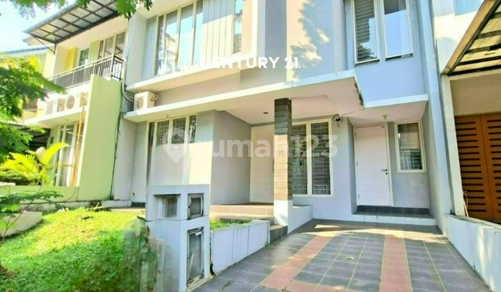 Rumah Depan Taman di Emerald Bintaro Jaya 9002 Rumah Depan Taman di Emerald Bintaro Jaya 9002