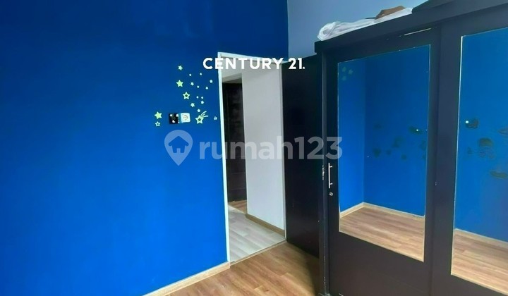 Smart Home House for Sale Cheap 3 Levels Inside Cluster 5363 Smart Home House for Sale Cheap 3 Levels Inside Cluster 5363