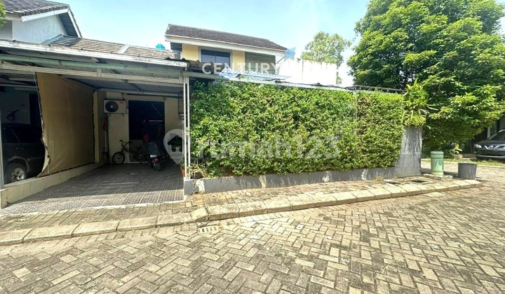 Rumah Hook Dalam Komplek di Jalan Aria Putra Ciputat 9718 Rumah Hook Dalam Komplek di Jalan Aria Putra Ciputat 9718