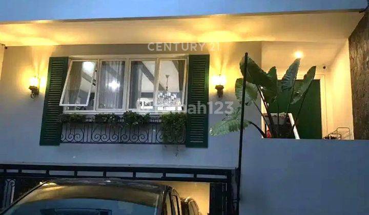 Rumah American Classic Di Jakarta Selatan Area Cilandak  7831  1