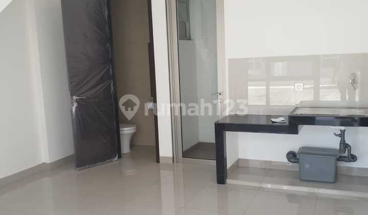 Disewakan cepat rumah siap huni Pik 2 Ukuran 4.5X10 Disewakan cepat rumah siap huni Pik 2 Ukuran 4.5X10