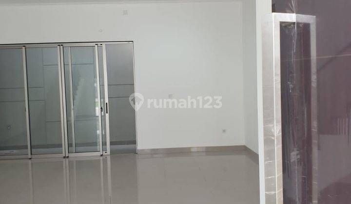 Disewakan Rumah Pik 2 Ukuran 8x10 Siap Huni 2