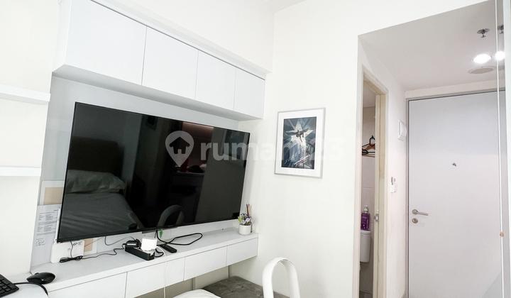 Osaka Riverview Pik2 Apartment Studio Type Fully Furnished