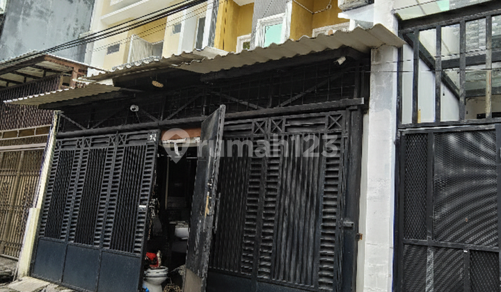 Rumah Rukan Siap Huni 3 ½ Lantai Batu Ceper Jakarta Pusat HGB Lebar 6 Lt88 Lb203