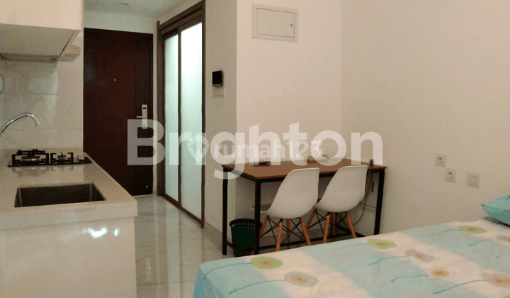 APARTEMEN SKY HOUSE BSD MODERN MINIMALIS TOWER LEONIE DEKAT AEON TANGERANG STUDIO FULL FURNISHED LUAS 21M2 2