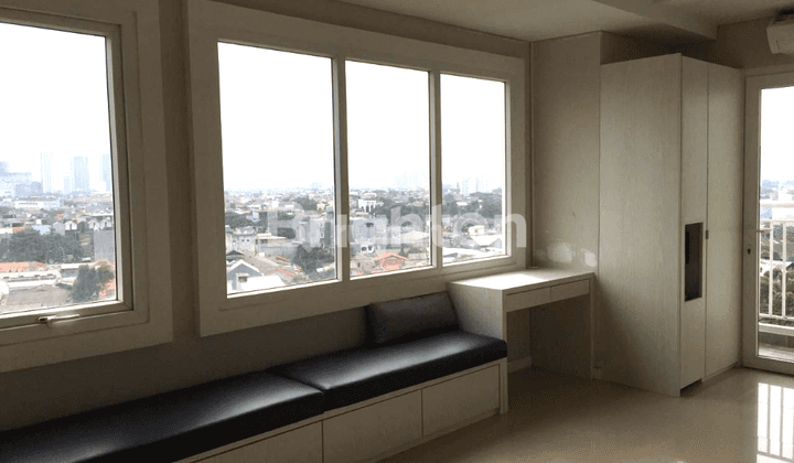 Apartemen modern minimalis Metro Park Residence Full Furnished LT57 SHM Tower Milan 2