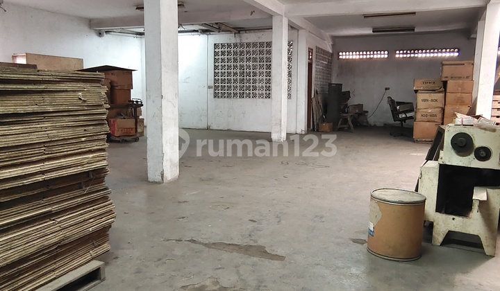 RUKO GUDANG WORKSHOP KEMBANG KEREP MERUYA HOKI 2-STORY BUILDING LT325 LB650 STRATEGIC LOCATION WEST JAKARTA RUKO GUDANG WORKSHOP KEMBANG KEREP MERUYA HOKI 2-STORY BUILDING LT325 LB650 STRATEGIC LOCATION WEST JAKARTA