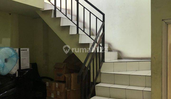Gudang Posisi Hook Jalan Lebar di Sentra Industri Terpadu Pik  4