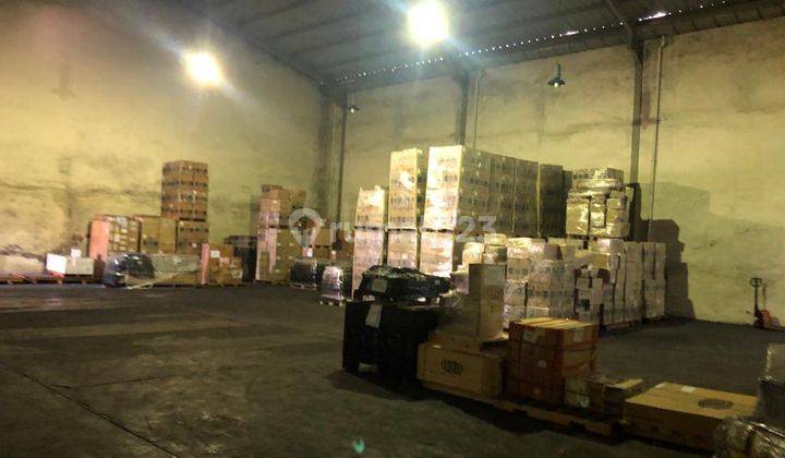 Gudang Posisi Hook Jalan Lebar di Sentra Industri Terpadu Pik  7