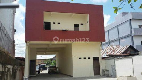 Ruko Tepi Jalan, Tanah Luas Cocok Untuk Usaha 7
