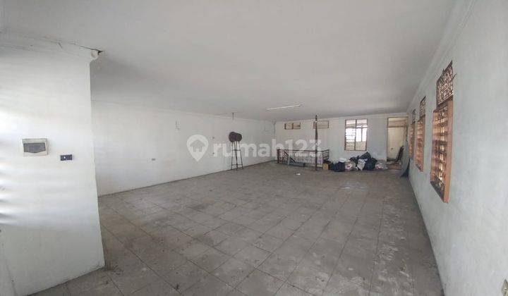 Ruko Pusat Kota, Siap Pakai, Hadap Timur 4