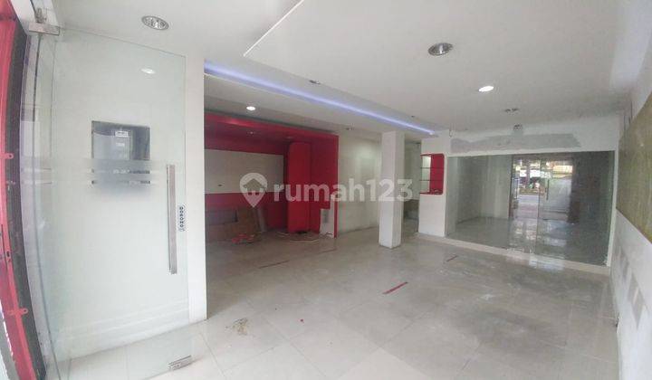 Ruko Pusat Kota, Siap Pakai, Hadap Timur 6