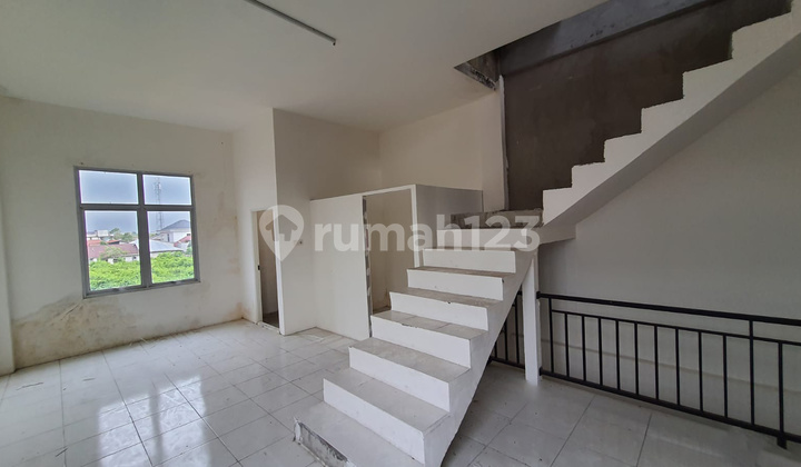 Ruko Dijual Danau Sentarum Samping Gg. Waris, Posisi Hook, Cocok 8