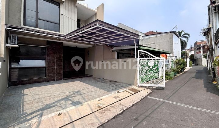 RUMAH SEMI FURNISHED!  2