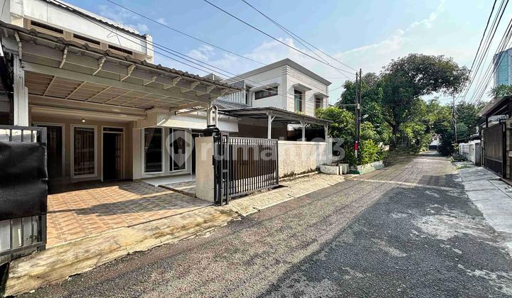 Rumah Siap Huni 1.5 Lantai Dalam Komplek [ Liga Mas ] Dekat Taman Lokasi Tenang & Nyaman Dengan Lebar Yang Luas Di Pancoran Indah 1