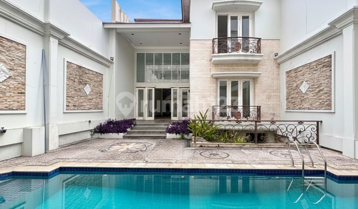 RUMAH MEWAH DI CAWANG- OTISTA AKSES LEBAR RUMAH MEWAH DI CAWANG- OTISTA AKSES LEBAR