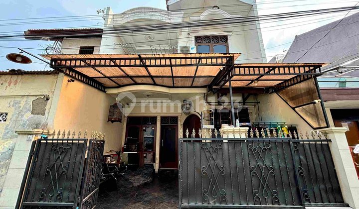 HANYA 2 M- AN SAJA! RUMAH SIAP HUNI DI TEBET HANYA 2 M- AN SAJA! RUMAH SIAP HUNI DI TEBET