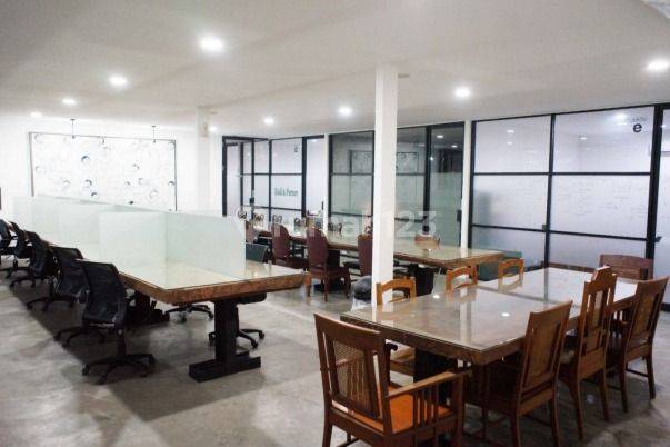 Komersial Cocok Untuk Showroom Raya Lidah Wetan - Surabaya Barat 2