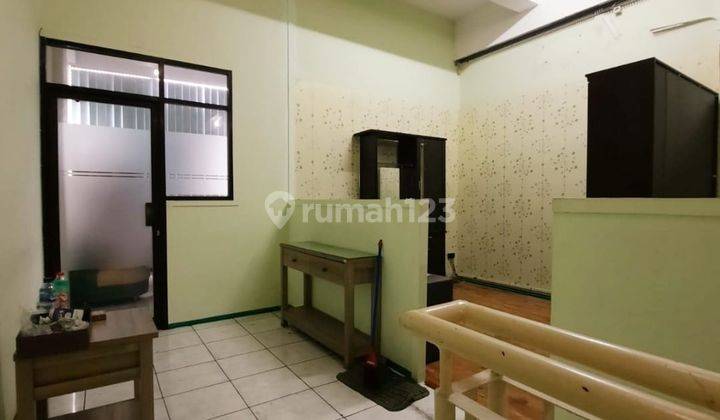 Ruko G Walk Surabaya Kontrak Murah Strategis 3