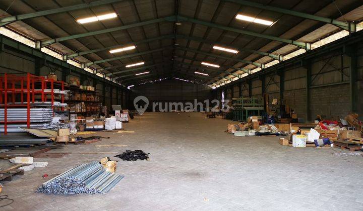 Gudang Margomulyo Lokasi Strategis 3